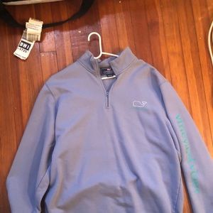 Blue vineyard vines pullover